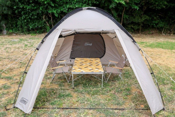 【品牌動態】Coleman 推出全新「ROOMY FRONT 2-ROOM」帳篷，創造緊湊露營新體驗