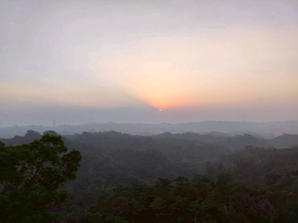 20251213 高雄觀音山15連峰🤔一直走不回頭繞2961520