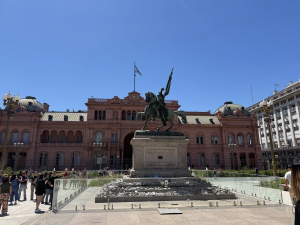 [紐約馬之行-56] 2025_1114 阿根廷總統府2953595