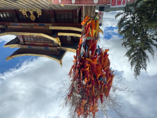 香格里拉～～一個缺氧卻但不缺信仰的地方3077481