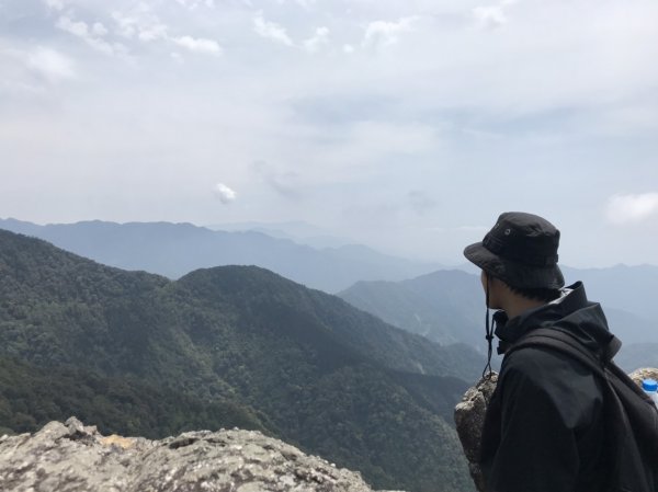 鳶嘴山929367