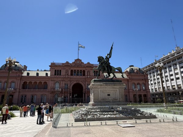 [紐約馬之行-56] 2025_1114 阿根廷總統府2953597