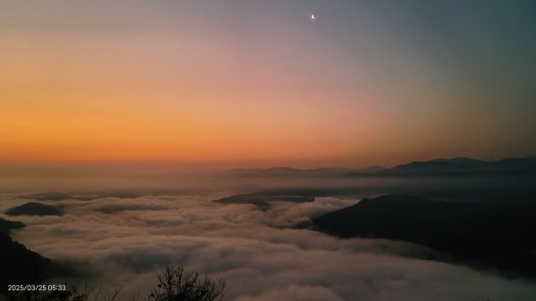 #翡翠水庫壩頂 #月亮雲海 #日出雲海 #鱷魚島雲海 3/25&2652745620
