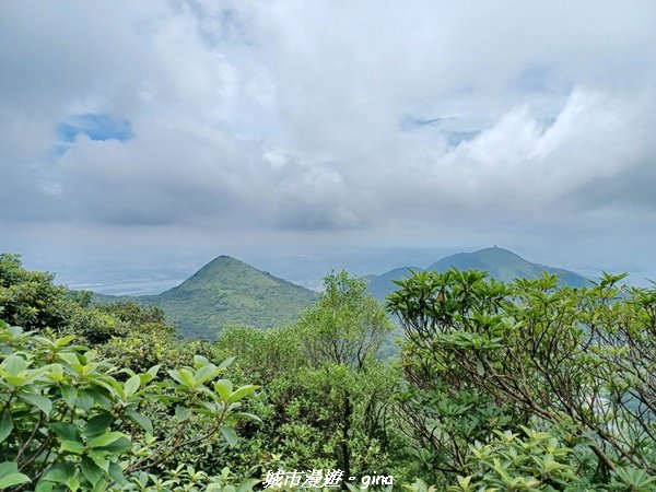 【台北北投】搭捷運公車爬山趣。 小百岳集起來。編號1小百岳~大屯山主峰步道1762764