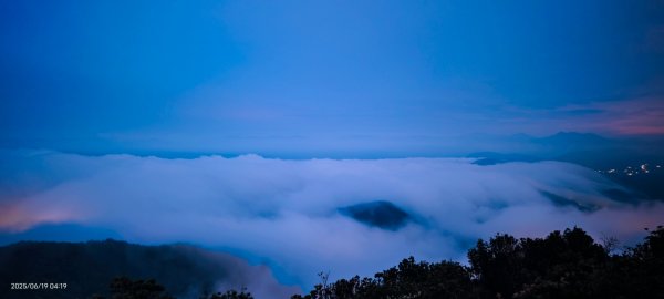 二格山 #琉璃光 #雲海流瀑 #雲瀑 #火燒雲 #霞光 #日出 6/192815300