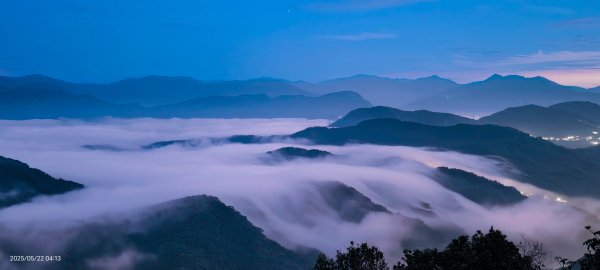 #二格山 #琉璃光 #雲海流瀑 #雲海 #日出 #火燒雲 #手機拍攝 #VivoX100 5/222794134