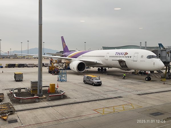四川成都天府機場→香港國際機場→臺灣桃園國際機場2941764