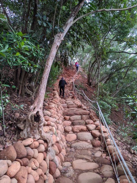 【苗栗-小百岳】全台步道票選冠軍 火炎山819919