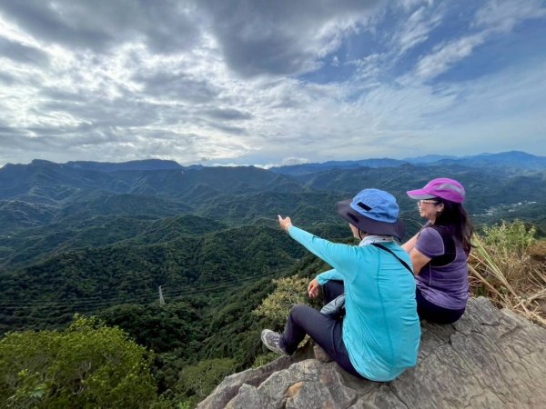 🌈10/19（日）雙石縱走（石牛+石門）✨FB：熊熊趴爬走🌈2921465