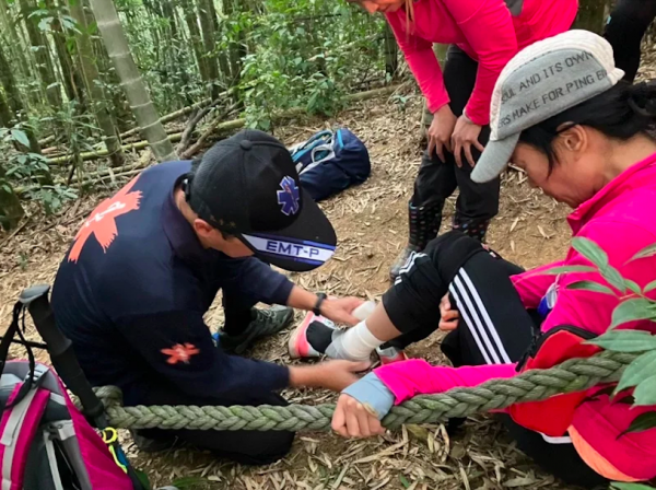 【新聞】日月潭水社大山難度不低 女登山客左腳扭傷被救回