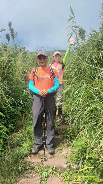 鞍部→大屯山北、主、南、西峰連走→面天坪→清天宮【走遍陽明山】2177102