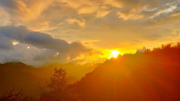 【阿里山私房景點】塔塔加夕陽下的彩霞691632