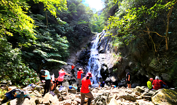 紅葉谷瀑布，內柑宅古道，八連溪水車園區