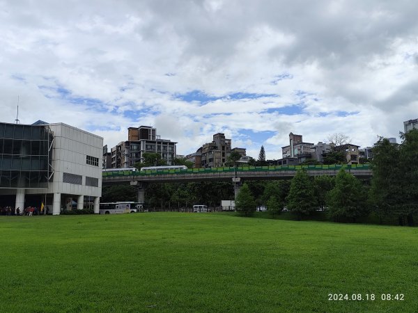 大湖公園→大溝溪生態治水園區→葉姓祖廟→新福本坑→碧湖步道→碧湖公園→宏匯瑞光廣場【臺北大縱走4】2580005