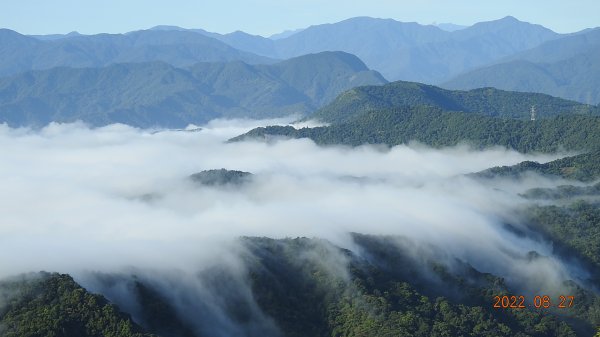 石碇二格山雲海流瀑+十三股山(永安社區)+獵狸尖(梅樹嶺山706M)8/27