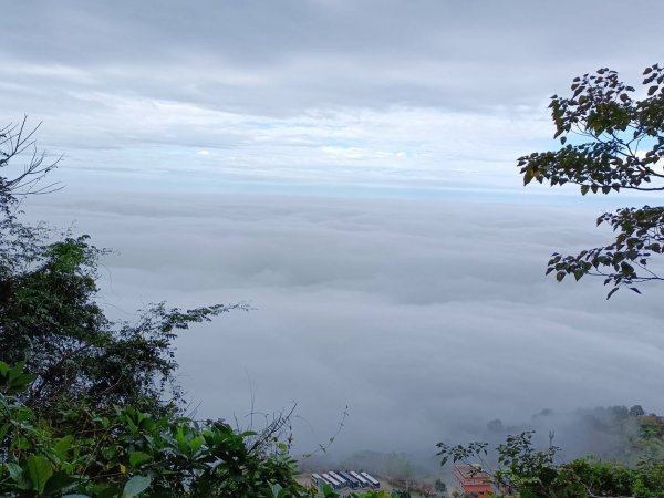 小百岳集起來，崁頭山步道