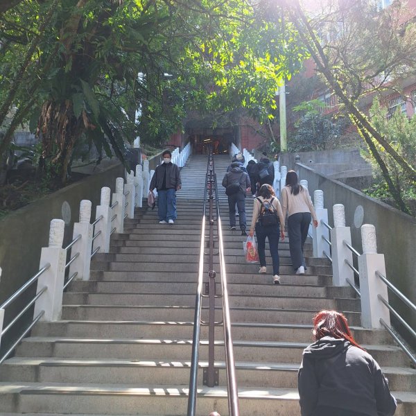 【小百岳16】三訪南勢角山+貓與土地公的故事2709730