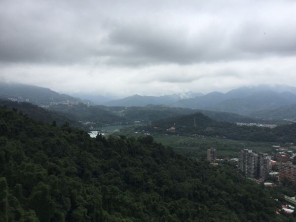 新店獅頭山213025