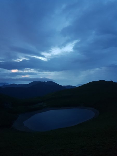 嘉明湖、向陽山三叉山（百岳×19、20）1071481