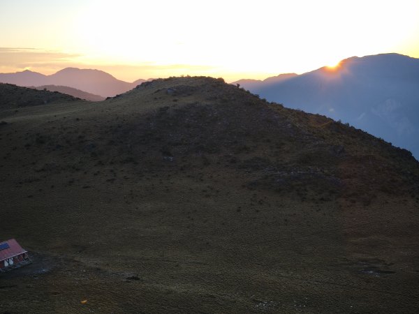 大水窟、達芬尖山2780093