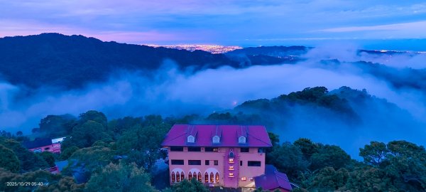 跟著雲海達人山友追雲趣 #雲洞山莊 #曙光 #日出 #雲海 10/29 & 超級月亮11/5