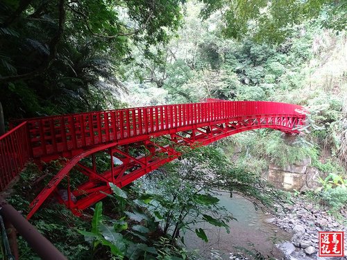 【桃園】小烏來瀑布-天空步道-繩橋-義興吊橋-龍鳳瀑布-森林步道-好漢坡步道-瀑底步道連走