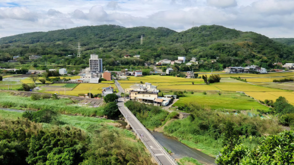 蓮華山古道群（飛龍步道，進香古道，採茶古道，載熙古道）