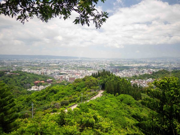 阿罩霧山、中心瓏步道