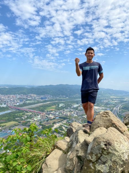 三峽-鳶山.彩壁.鳶尾山.鶯歌石【緊鄰山林的城市最幸福】1705210