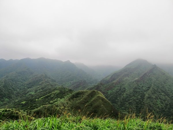 盡攬山海景迷人景緻。南子吝登山步道754297