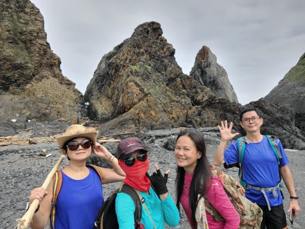 蘇澳賊仔澳玻璃海灘及攀猴猴鼻秘境1898633