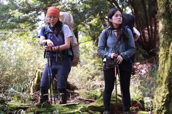 豐山眠月：石夢谷連走水漾千人洞2757731