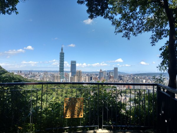 南港山及九五峰676202