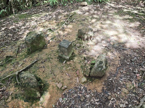 2025_0601 赫威山2802319