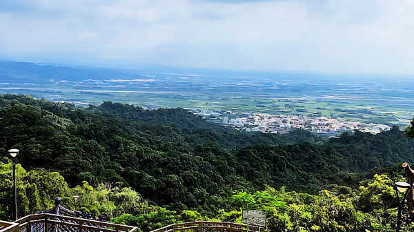 挑水古道，碧山古道，松柏坑山，登廟步道（豐柏步道），受天宮，賞茶步道，七星陣地公園，二八水水公園