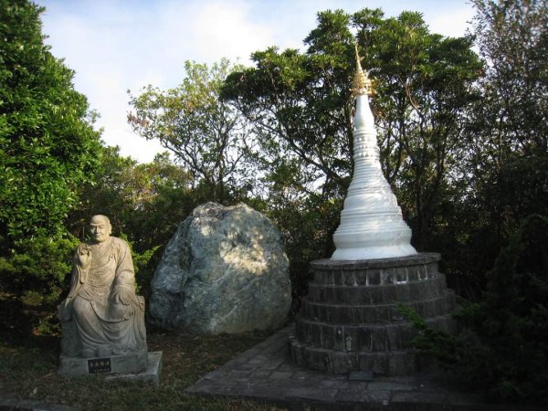 〔貢寮 〕靈鷲山無生道場  三貂角燈塔 ，南子吝步道，獅公髻尾山，台東三仙台，花蓮七星潭，清水斷崖2143346