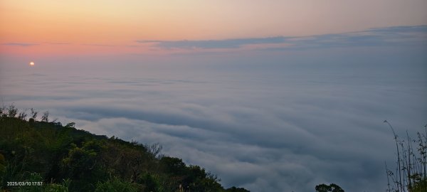 二訪 #觀音山 #夕陽 #琉璃光 #雲海 3/102732499