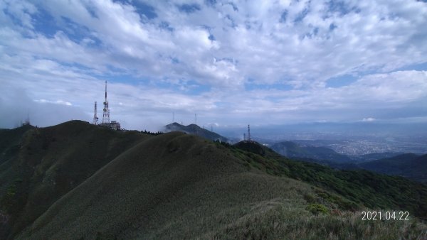 陽明山再見雲瀑觀音圈+月亮同框&夕陽4/22&241359275