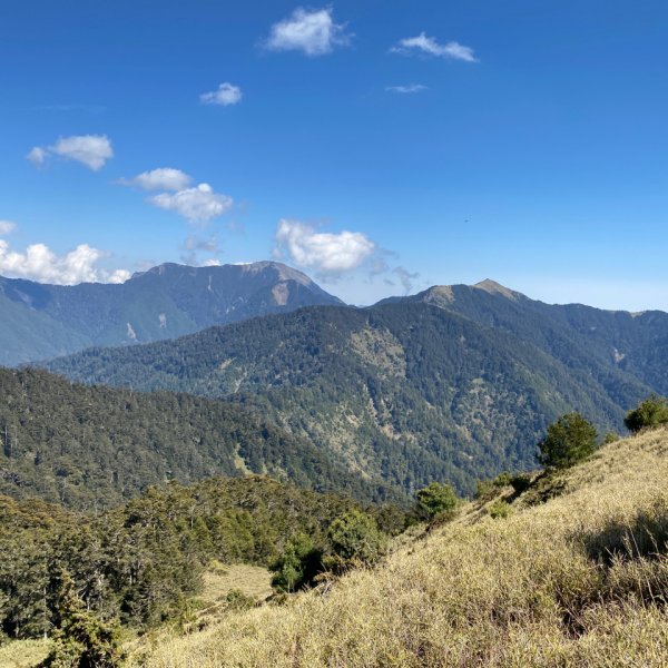 閂山鈴鳴山