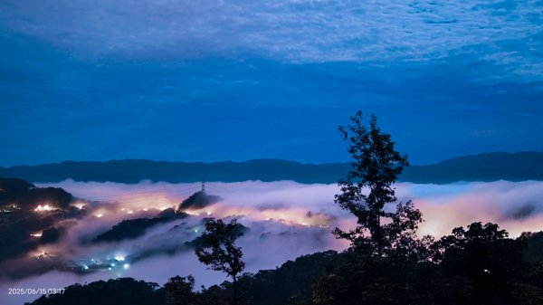 北宜郊山之濫觴 #琉璃光雲海 #琉璃光雲瀑 #日出雲海 #觀音圈雲海 #海景第一排 6/152812321
