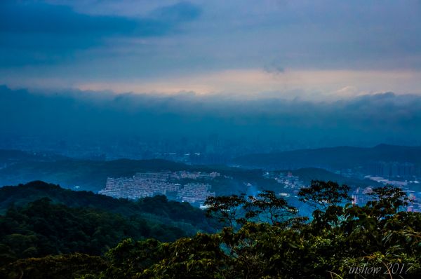 青龍嶺到大棟山，觀桃園落日，賞台北夜景211447