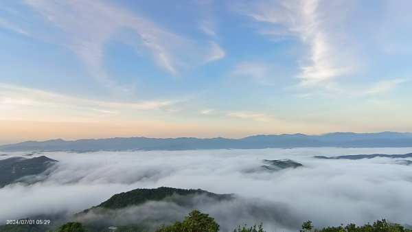 石碇趴趴走追雲趣 - 夜景 #琉璃光雲海流瀑 & 曙光火燒雲 & 藍天 #雲海流瀑 7/1&102539176