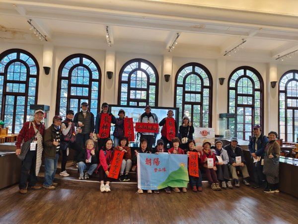 4-2 臺大校史館「原民之耀」巡迴展→椰林大道→傅園→臺大正門2692751