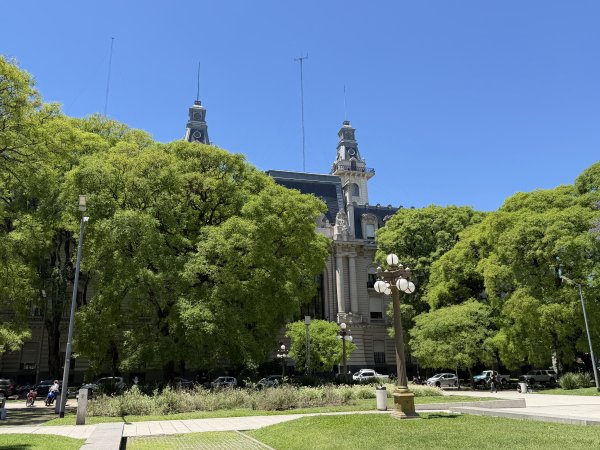 [紐約馬之行-58] 2025_1114 陸軍總部附近綠地2953824