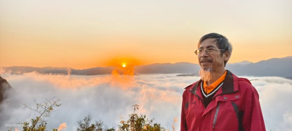 #新店四十份 #翡翠水庫壩頂 #覺真宮 #雲海 #日出 #雲瀑 #霧虹 1/52977259