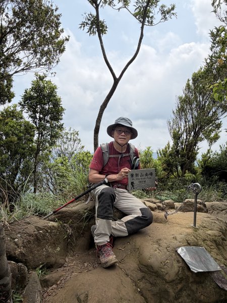 [微笑山線_第八段] 2026_0411 二格山系_筆架山南峰3035183