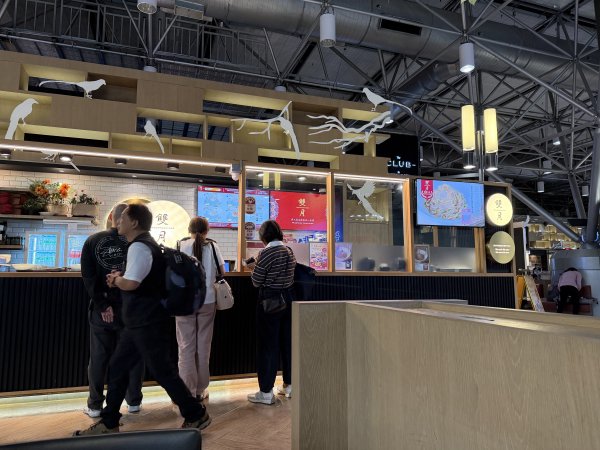 [紐約馬之行-01] 2025_1031 領紐約馬拉松物資2940474