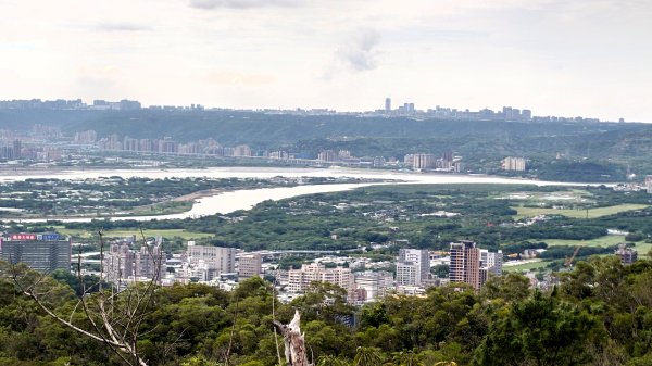台北丹鳳山軍艦岩唭哩岸山奇岩山順走奇岩埤O型2763217