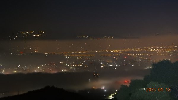 再衝觀音山夜景/晨曦/日出&差強人意琉璃光/雲海/火燒雲 1/131992076