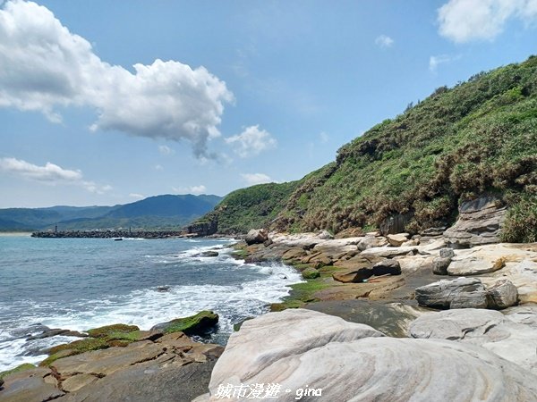 【新北金山】三面臨海視野佳。 獅頭山公園步道x神秘海灘x燭臺雙嶼2818752